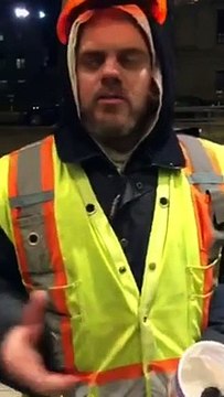 Man praises Sri Guru Gobind Singh Ji