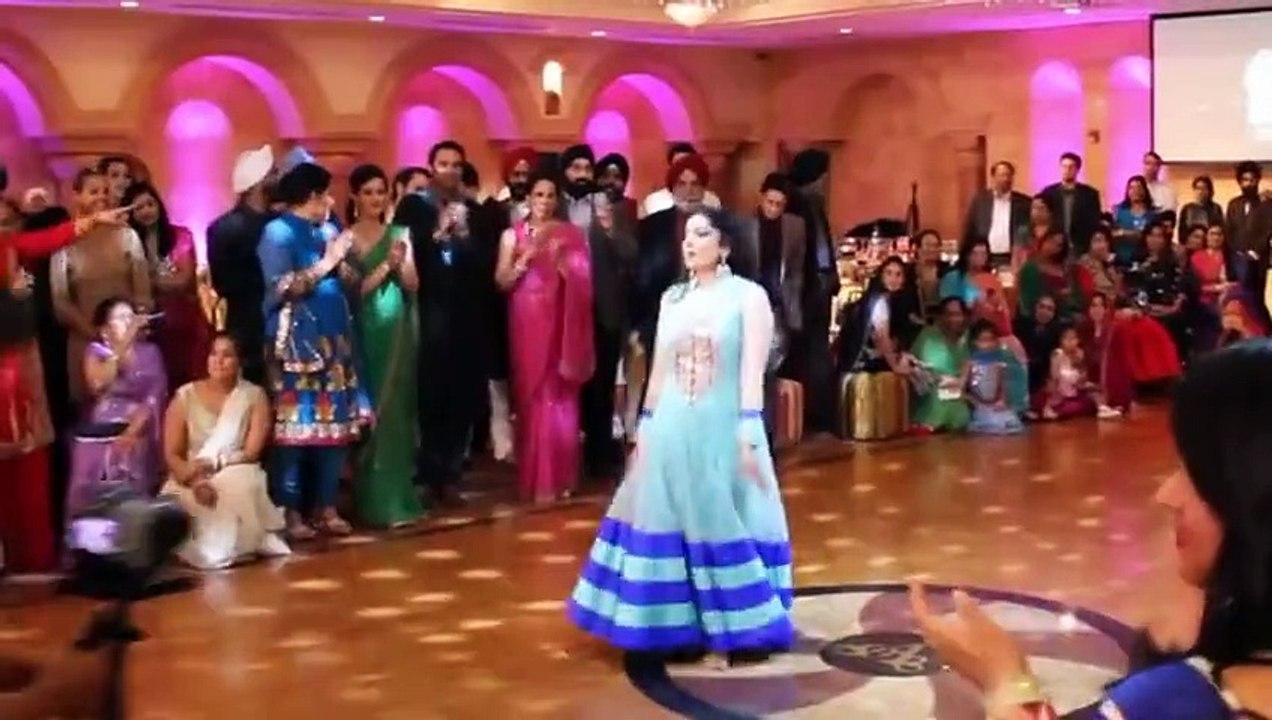 BEAUTIFUL Girl AWESOME Dance