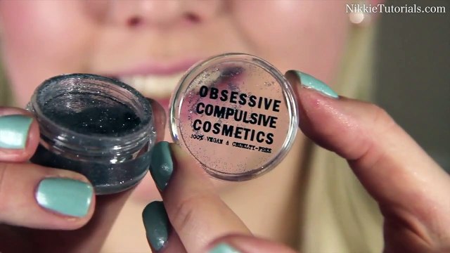 Picture Perfect for Prom: Glitter Smokey Eye - Makeup Tutorial