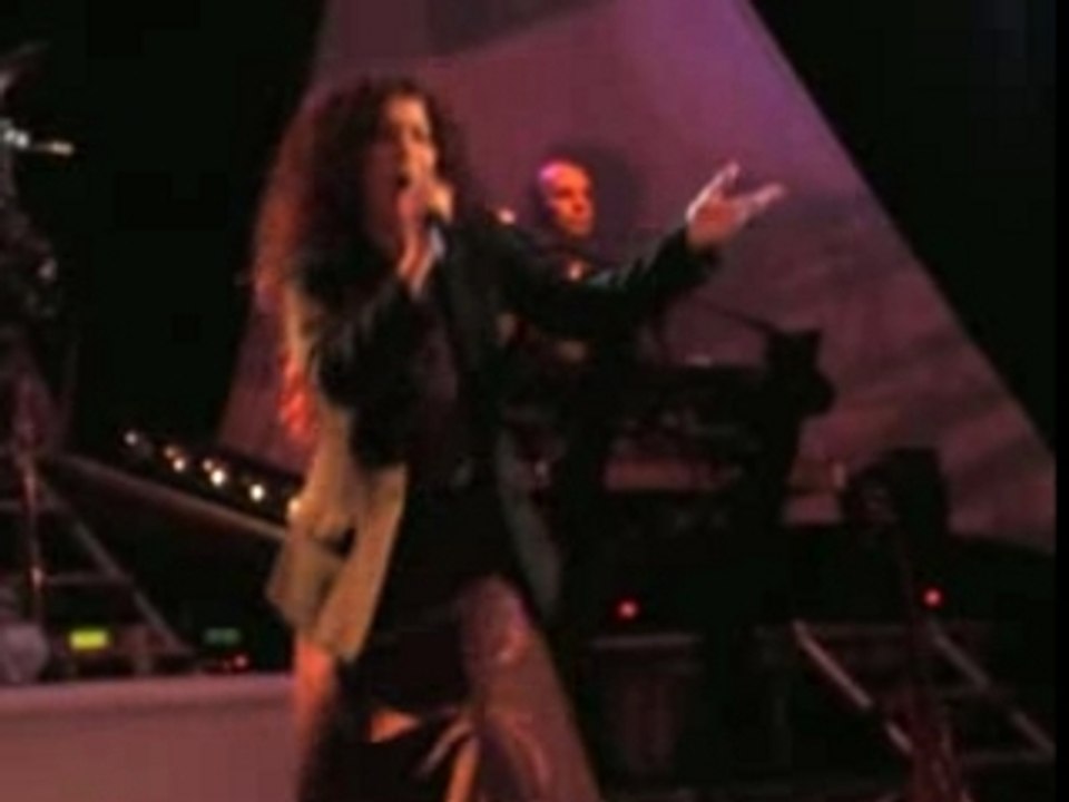 SOS KT Tunstall Black Horse and the Cherry Tree