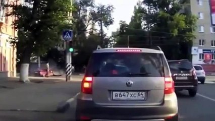 【衝撃映像】　海外自動車事故　衝撃クラッシュシリーズ 2014　決定的瞬間　Car Crash Compilation No 119