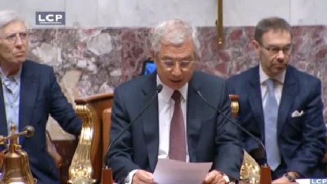 Fransız Parlamentosunda İstanbul Terör Saldırısı İçin 1 Dakikalık Saygı Duruşu