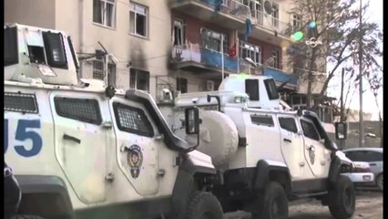 SULMOHET KOMANDA E POLICISE NE DIARBARKIR 6 TE VRARE DHE DHJETRA TE PLAGOSUR LAJM