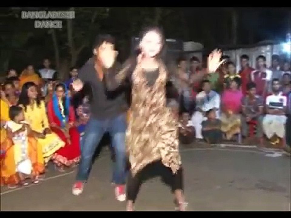 bangladeshi holud dance performance at village wedding kothin dance