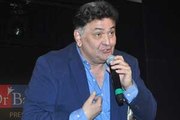 Exclusive and unplugged - Rishi Kapoor sings Mai Shayar Toh Nahi