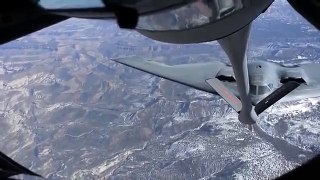 Reabastecimento do bombardeiro B-2 Spirit no ar