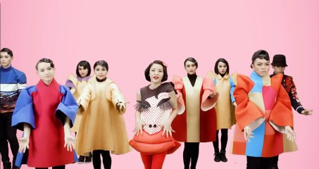 Mona Lisa - Văn Mai Hương - Yeah1 Superstar (Official Music Video)