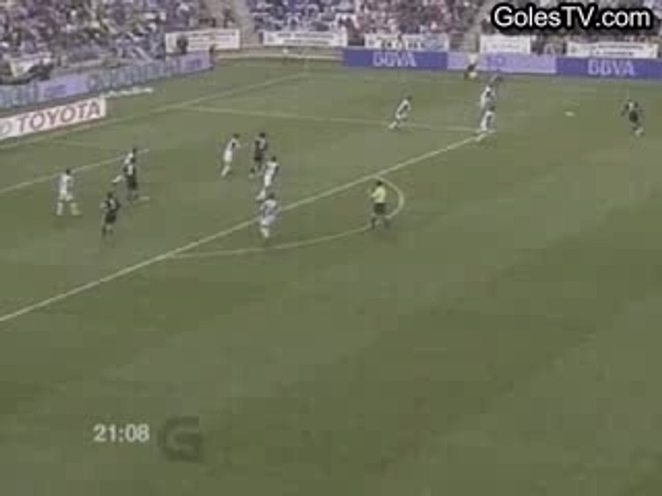 Recreativo 2-3 Real Madrid (0-1 Robinho)