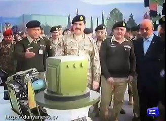 General Raheel shareef visited heavy industries Taxila, observed production