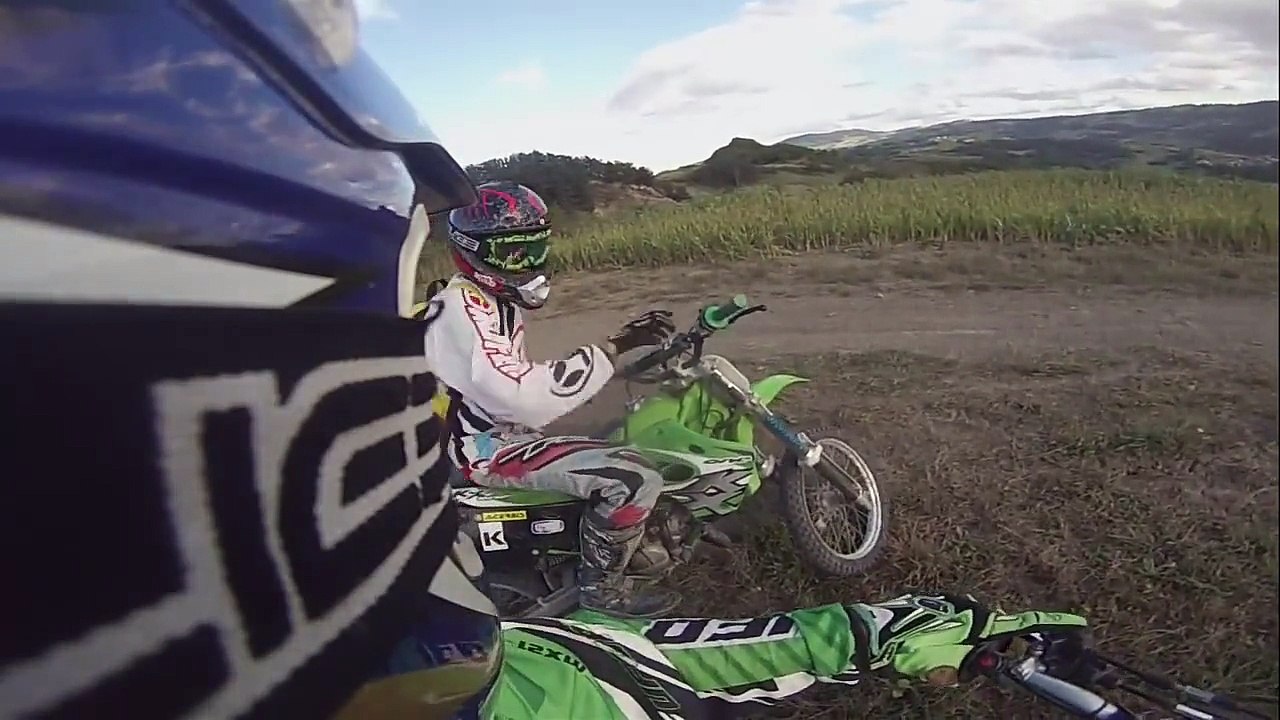 Motocross vs Police