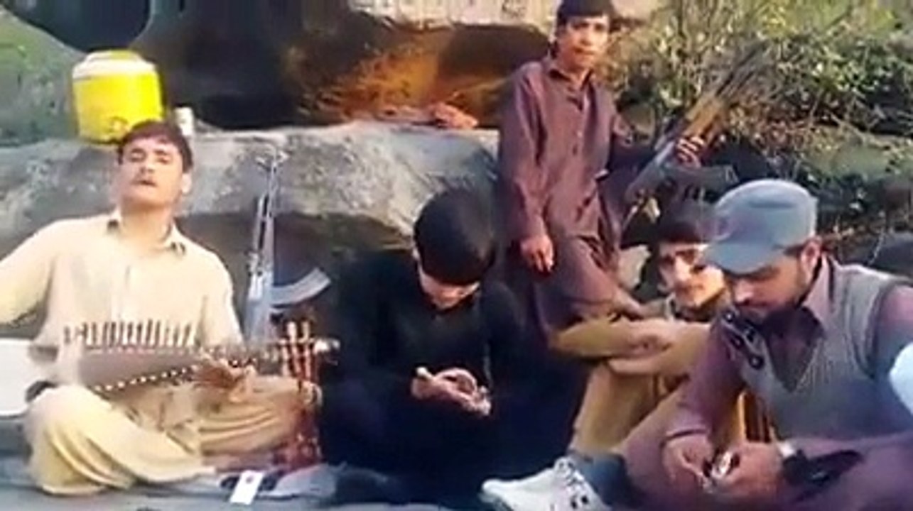 Pashto tang takor, rabab mangay, pashto songs, pashto dance, armani tapay, da musafaro tapay, pathan talent, amazing pathan