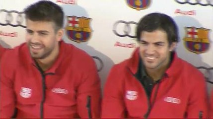 Los jugadores del Barcelona recogen sus nuevos Audi
