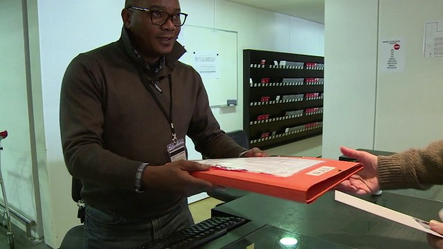 Aux archives nationales,les dossiers de Vichy sortent de l'ombre