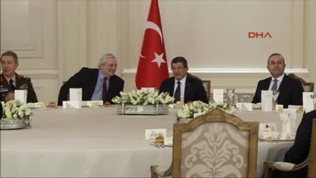 Davutoğlu: 48 Saat İçinde 200'e Yakın Deaş Mensubu Etkisiz Hale Getirilmiştir