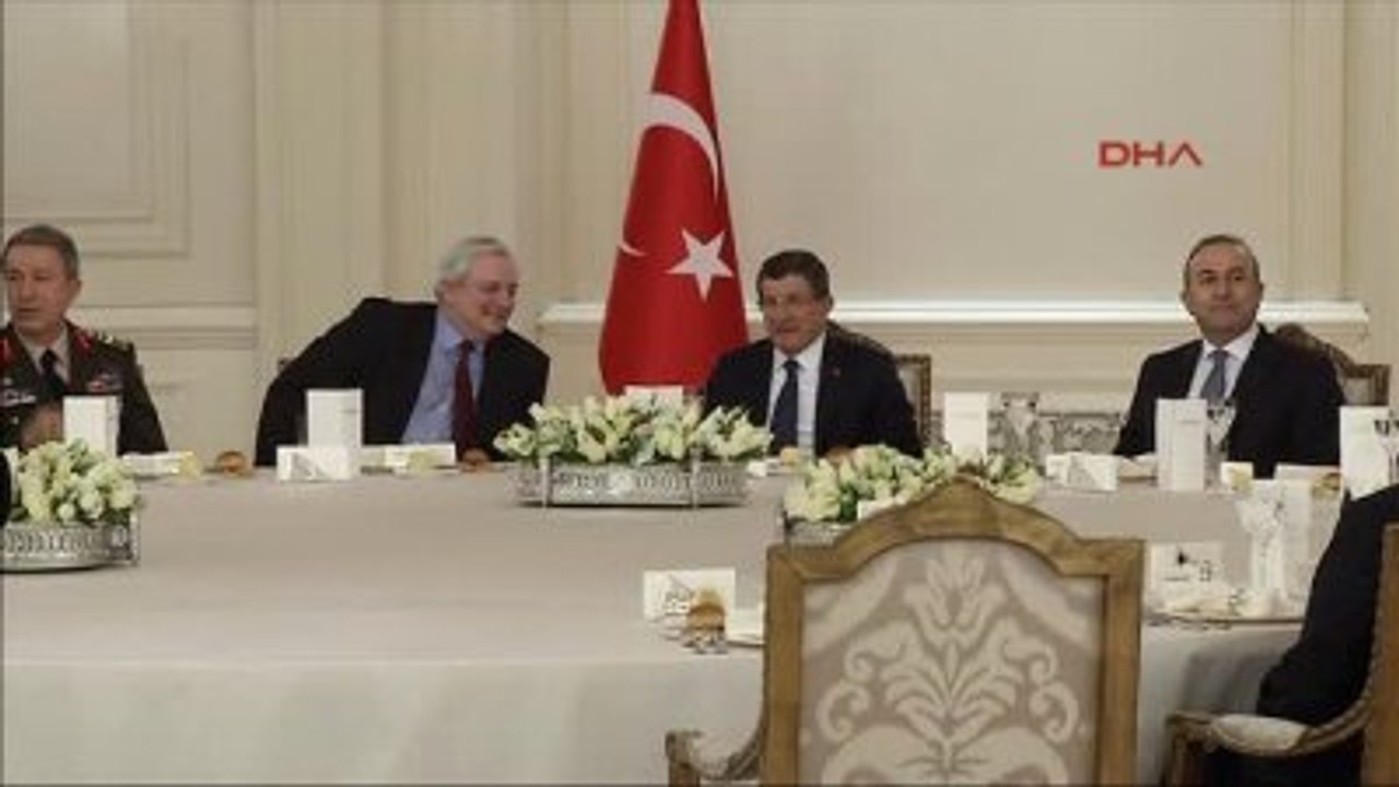 Davutoğlu: 48 Saat İçinde 200'e Yakın Deaş Mensubu Etkisiz Hale Getirilmiştir