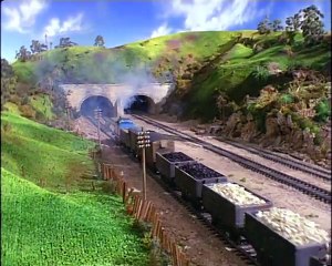 Thomas And Friends (Full Episodes) - Thomas and the Trucks