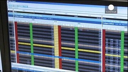 Petrol fiyatlarındaki gerileme küresel piyasaları sarstı