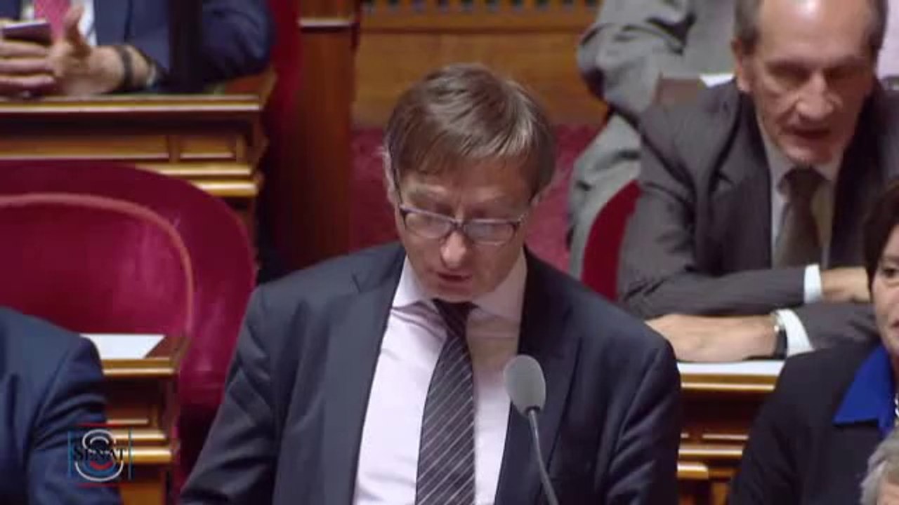 Chômage : " Il n'y a plus que le Président de la République pour croire à l'inversion de la courbe du chômage ! "