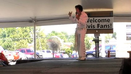 An ETA sings l'll Remember You' elvis Week 2007