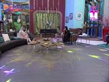 Reham Khan Singing Heart touching song for Imran Khan live on HUM TV