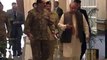 How Pak Army Cheif Raheel Shareef Enter With Pm Nawaz Shareef For Security Meeting