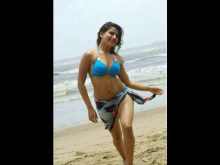 Tamil Aunty and college Boy phone chat