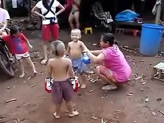 Funny Kids Thai Boxing