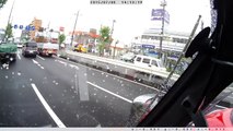 【GT6 ドラレコ】雨の高速で飛ばすDQN軽がスピン!!
