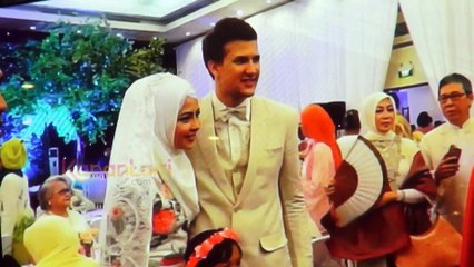 Tidak Ada Nama Stuart Collin Pada Buah Hati Risty Tagor?