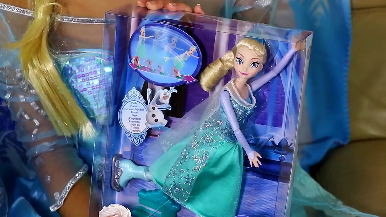 Disney Frozen Elsa In real Life with Santa Claus! Christmas Toys video for children