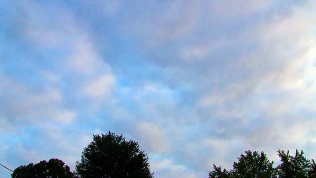 MORE Strange 'Trumpet' Sounds coming from SKY _ Strange noises coming from the sky caught on video