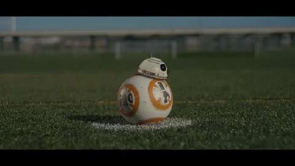 Star Wars- La Selección Española contra BB-8