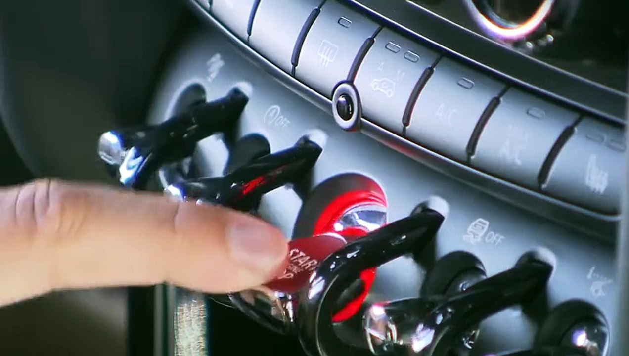 New Mini JCW official trailer