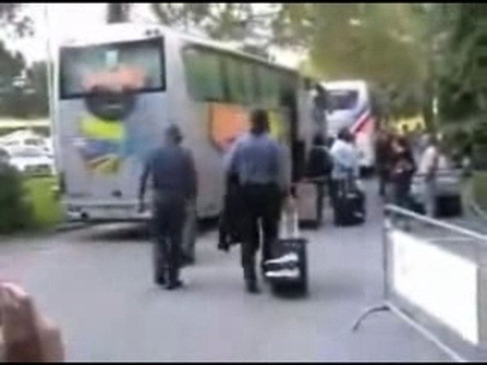Undertaker leaving Hotel