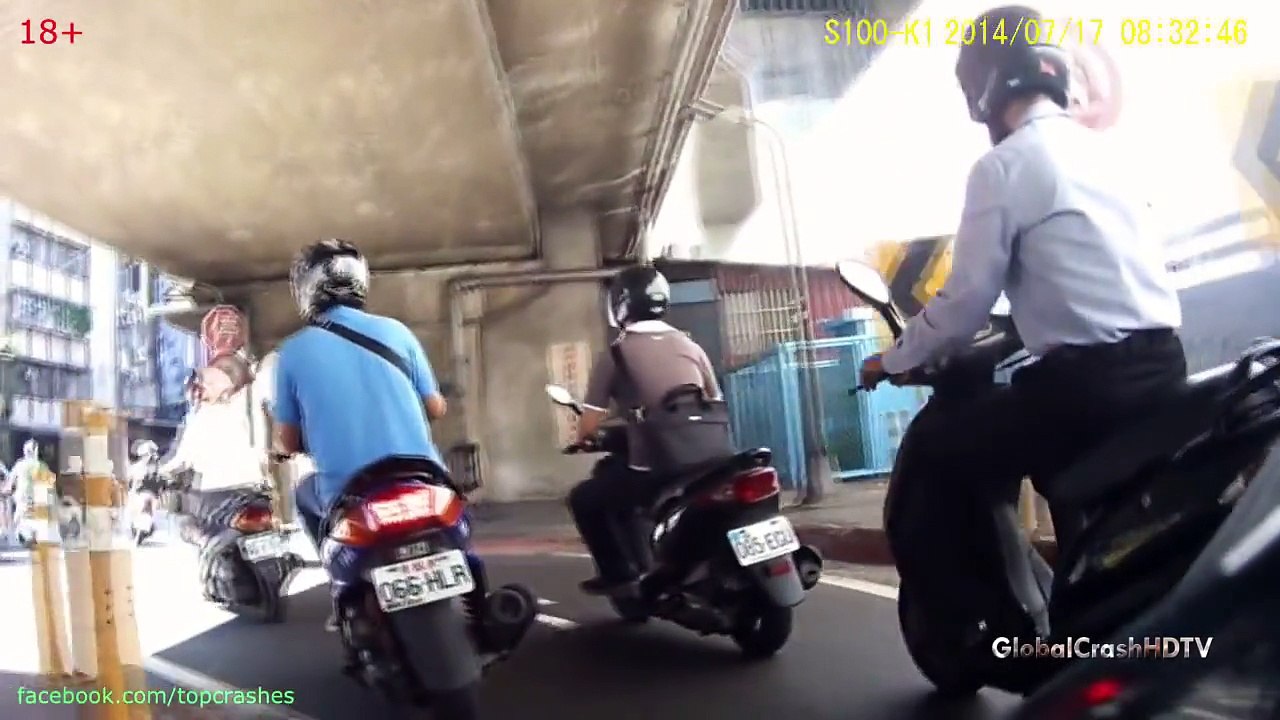 自動車事故動画集 2014 パート 174