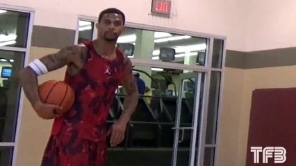 6'0" Will Bunton is One of the HIGHEST JUMPERS on the PLANET | SICK Dunk Session