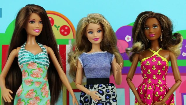 Should Belle Marry Beast or Gaston? Belle asks Frozen Elsa and Anna for Advice. DisneyToysFan