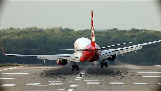 Crosswind Landings At Düsseldorf - Airbus A330, Airbus A319, Boeing 737-800, Embraer ... (HD) Video Arts