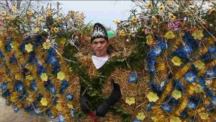 Malanka: El año nuevo llega al oeste de Ucrania con dos semanas de retraso