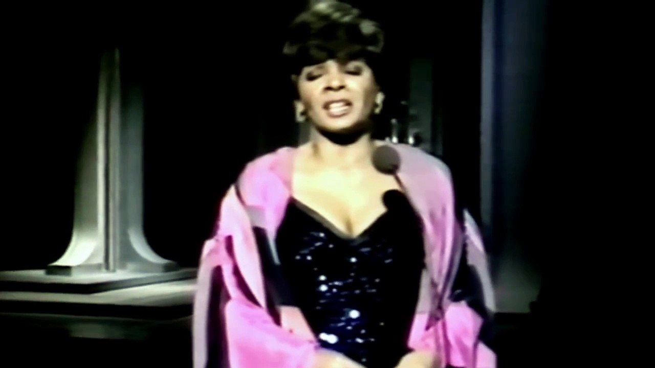Shirley Bassey - Born to Lose (1979 Show #1)