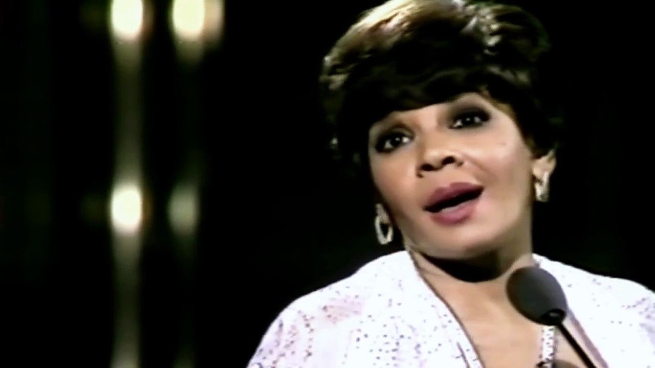 Shirley Bassey - What I Did For Love (1979 Show #3)