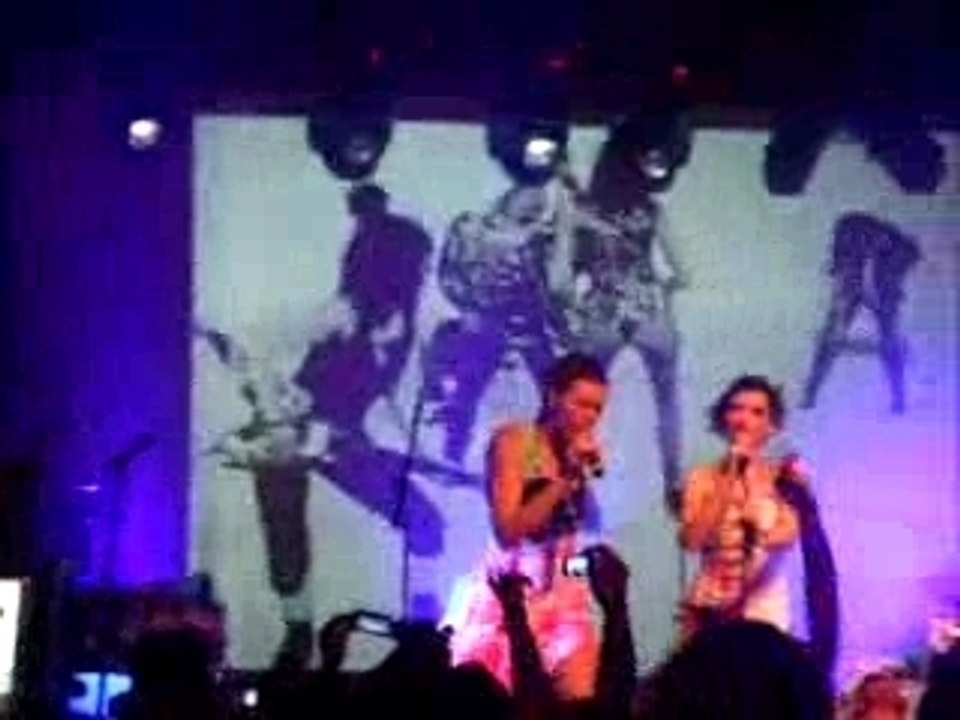 Live de Chicks on Speed (18 mai 2007) [2]