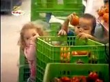 BabyTV Oliver in a supermarket (english)