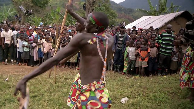 L'HOMME QUI REPARE LES FEMMES - Bande-annonce VF