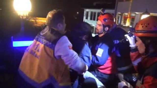 Bursa Erkek Arkadaşıyla Tartışan Kız Köprüye Çıktı