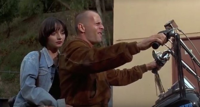 Pulp Fiction : Zed is Dead - Bruce Willis / Quentin Tarantino