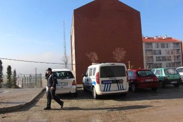 Bolu'da İmzacı 3 Akademisyenin Evinde Arama