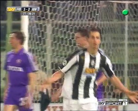 Zlatan Ibrahimovic | Fiorentina - Juventus (2004/05)