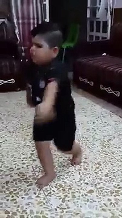 baby boy dance lol