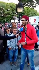 ههههه سألوه على عيد الثورة ... أسمع شنوة جاوبهم